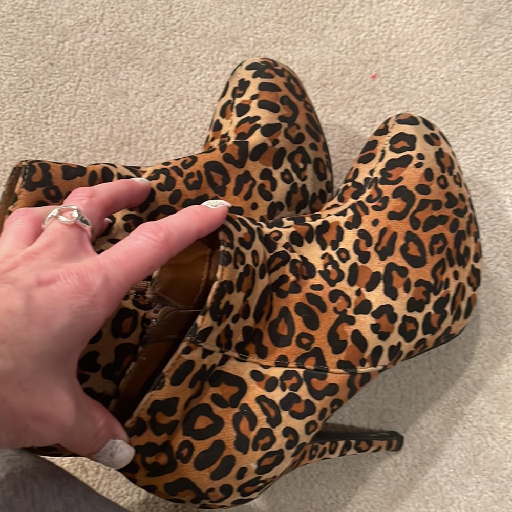 Leopard booties - Picture 2 of 4